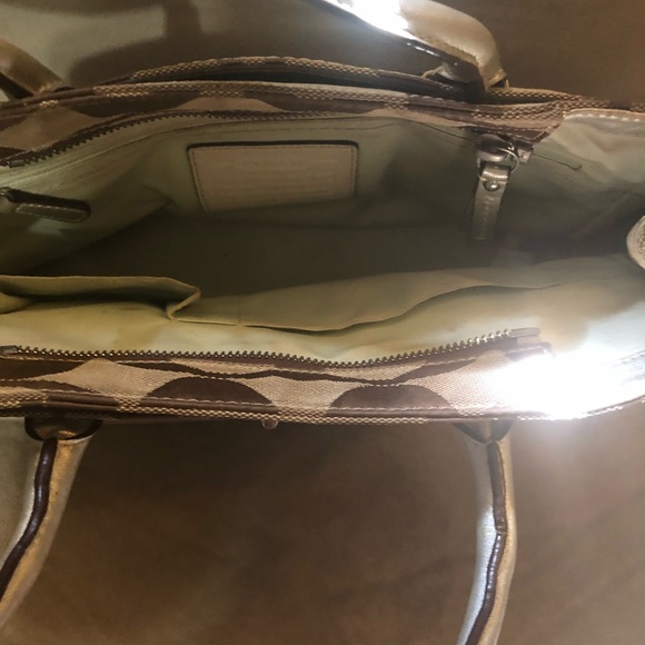 Coach - Picture 2 of 2